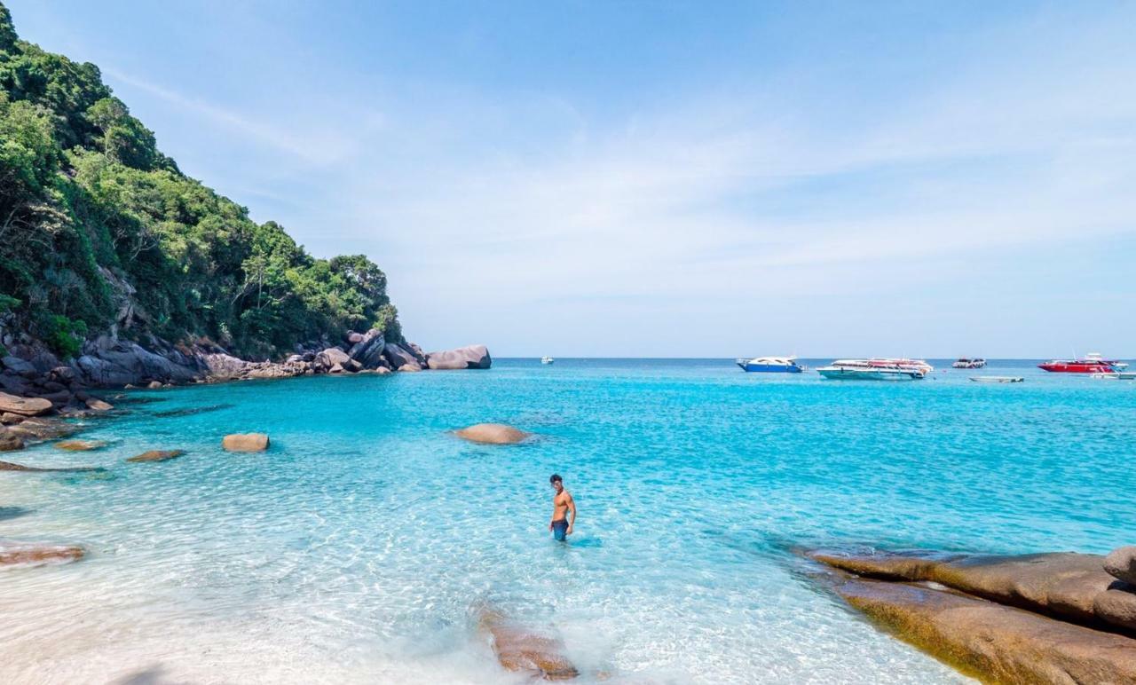 Phuket Best Travel Nai Yang Beach Buitenkant foto